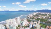 APARTAMENTO 04 SUTES NA QUADRA MAR DE MEIA PRAIA