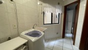 Apartamento 2 dormitrios, quadra mar, Itapema SC 