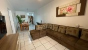 Apartamento 2 dormitrios, quadra mar, Itapema SC 