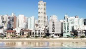APARTAMENTO 04 SUTES NA QUADRA MAR DE MEIA PRAIA