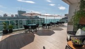 APARTAMENTO A VENDA NA QUADRA MAR DE MEIA PRAIA