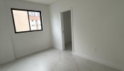 APARTAMENTO A VENDA EM MEIA PRAIA | 3 SUTES 