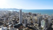 APARTAMENTO A VENDA EM MEIA PRAIA  | 3 SUTES 