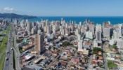 APARTAMENTO A VENDA EM MEIA PRAIA | 2 SUTES