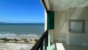 APARTAMENTO A VENDA FRENTE MAR EM MEIA PRAIA 