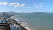 APARTAMENTO FRENTE MAR BALNEARIO PEREQUE 