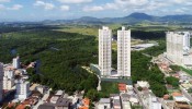 APARTAMENTO A VENDA EM MEIA PRAIA 