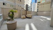 Apartamento 3 sutes em Meia Praia Itapema SC