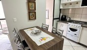 Apartamento 3 dormitrios quadra mar, Itapema SC 