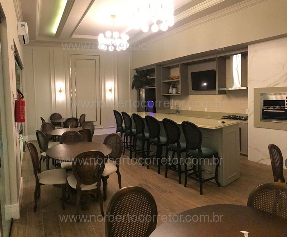 APARTAMENTO 04 SUTES QUADRA MAR ITAPEMA SC 