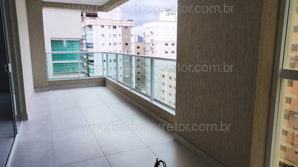 APARTAMENTO 04 SUTES QUADRA MAR ITAPEMA SC 