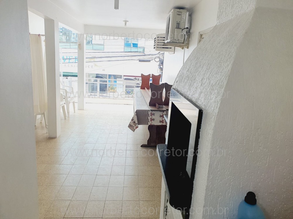 CASA ELIETE MEIA PRAIA 