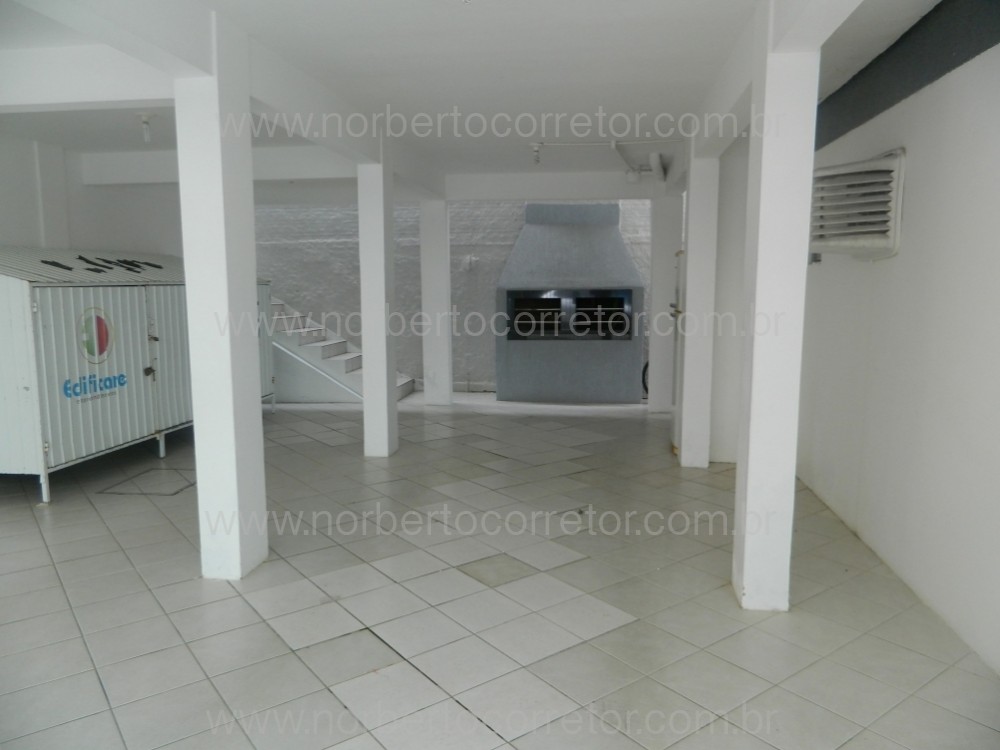 CASA ELIETE MEIA PRAIA 