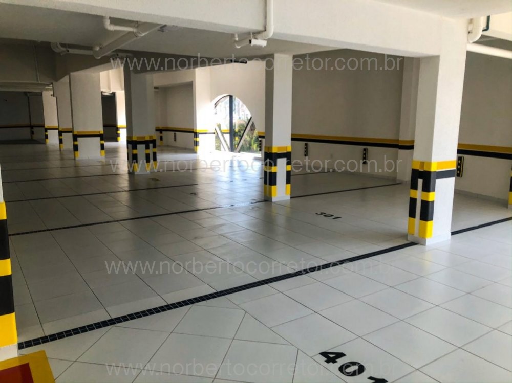 APARTAMENTO FRENTE MAR NO CENTRO DE ITAPEMA 