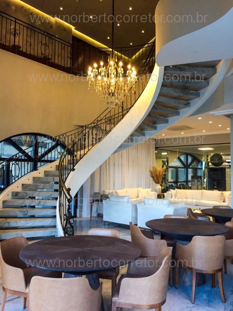 APARTAMENTO FRENTE MAR NO CENTRO DE ITAPEMA 