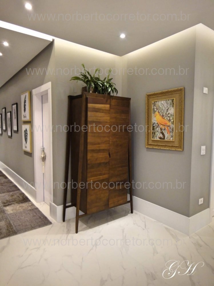 APARTAMENTO FRENTE MAR NO CENTRO DE ITAPEMA 