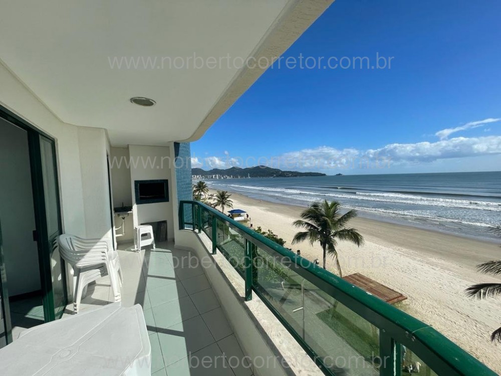 APARTAMENTO FRENTE MAR MARTIM 