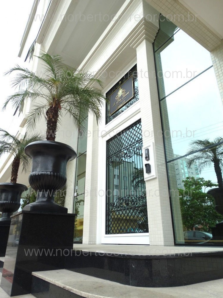 Apartamento 3 sutes , vista mar, Itapema SC 