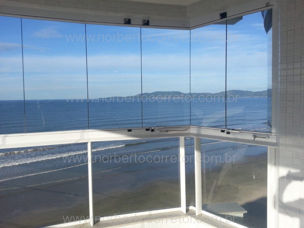 Residencial  Curt Lorenz , frente mar !! 