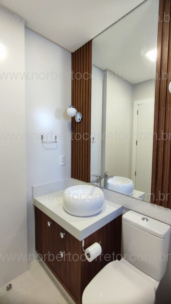 Apartamento 3 sutes, Meia Praia, Itapema SC