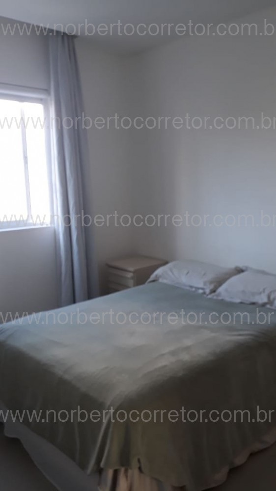 APARTAMENTO 3 SUTES NO MIOLO DE MEIA PRAIA !!
