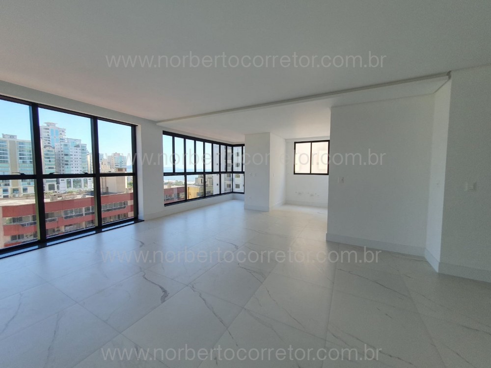 Apartamento quadra mar com 3 sutes!!!
