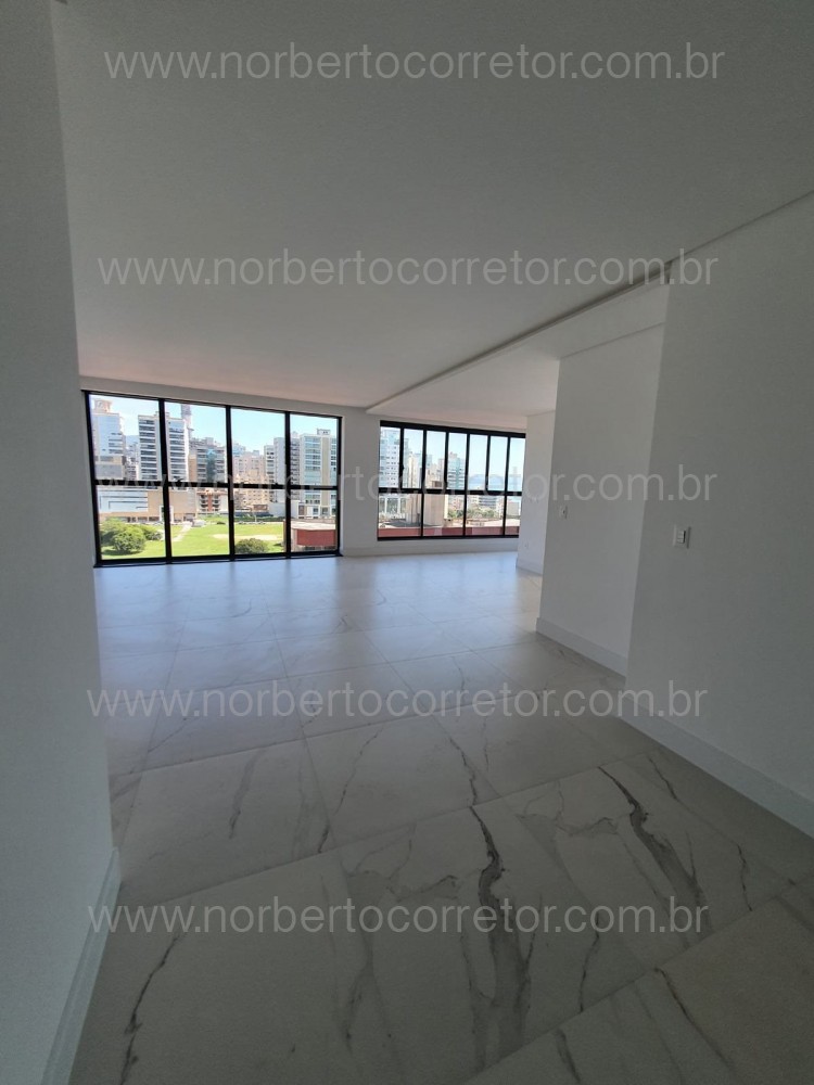 Apartamento quadra mar com 3 sutes!!!
