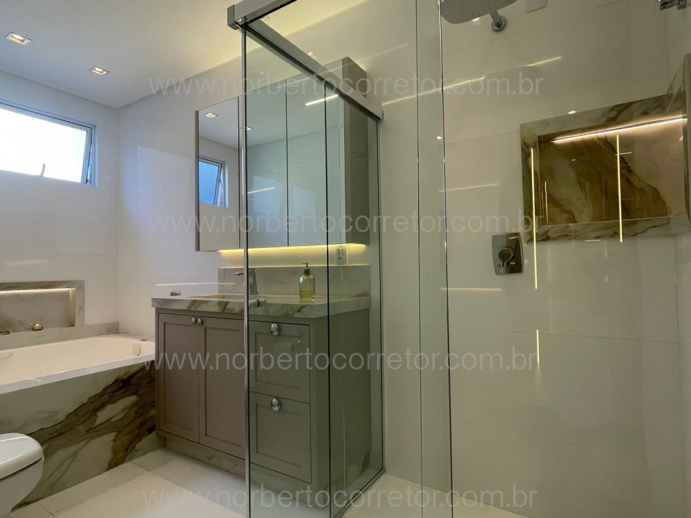 Apartamento frente mar, 4 sutes, Itapema SC 