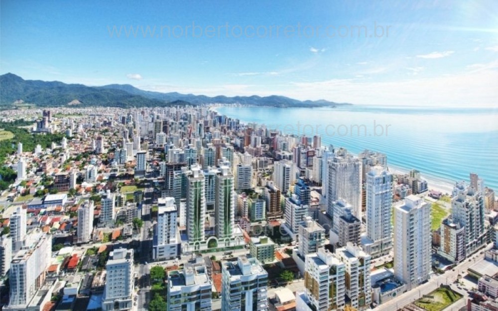 Cobertura a venda em Meia Praia , Itapema SC .