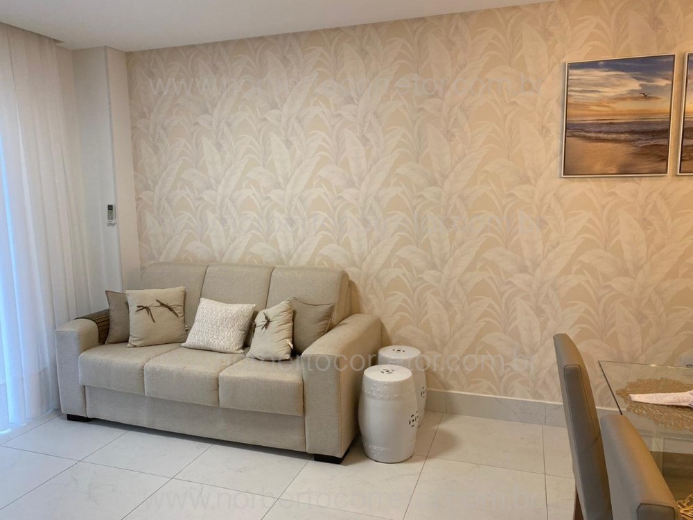 Apartamento 3 dormitrios mobiliado, Meia Praia!