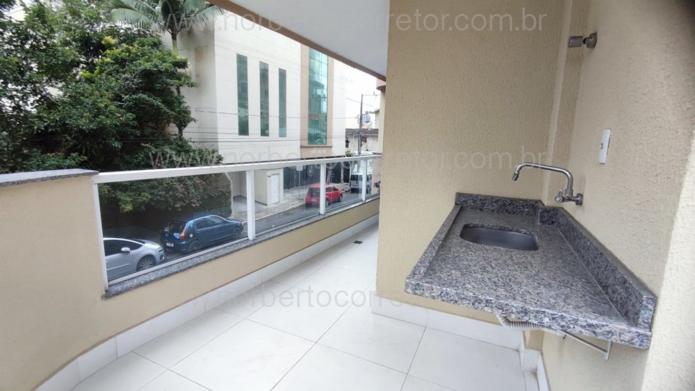 Apartamento 3 dormitrios mobiliado, Meia Praia!