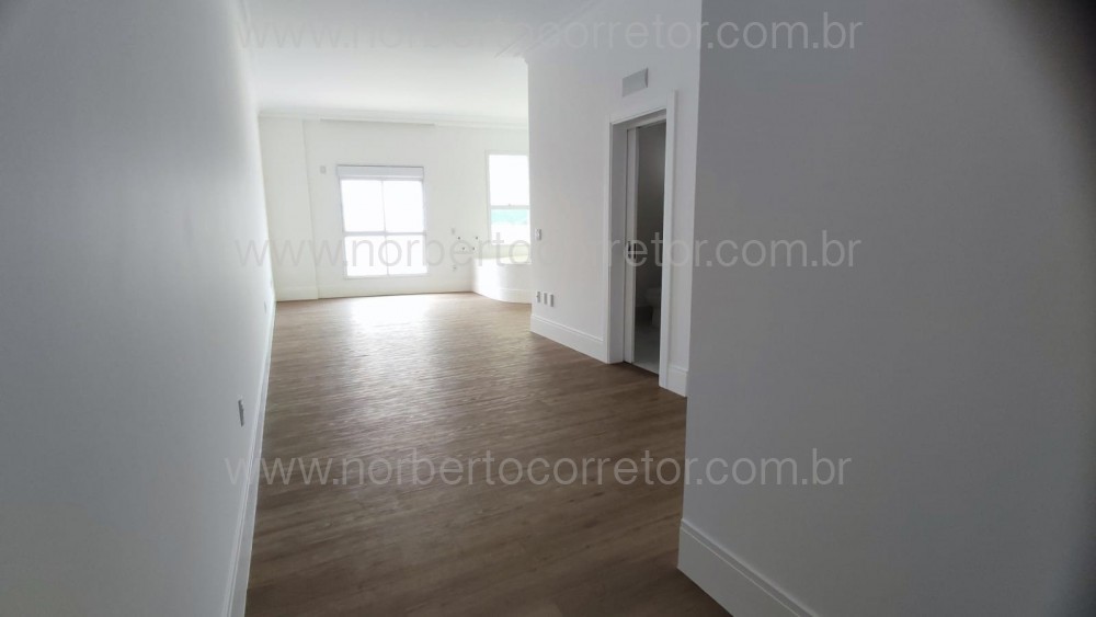 La Belle Frente Mar , 4 sutes , Itapema SC 