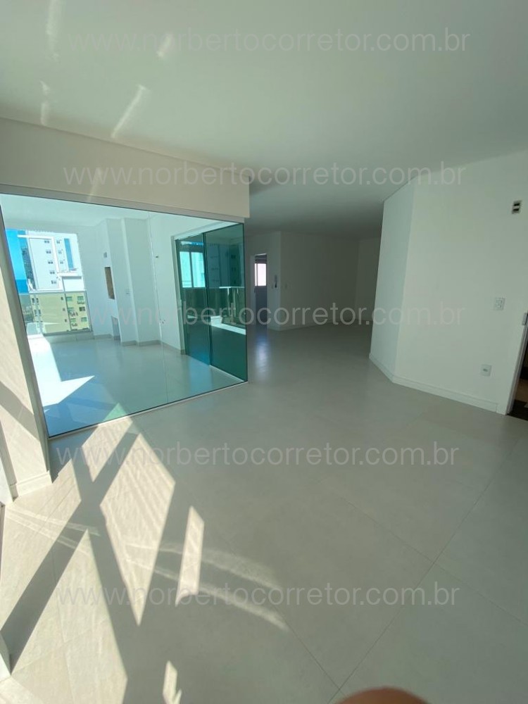 Apartamento quadra mar , 4 sutes, Itapema SC 