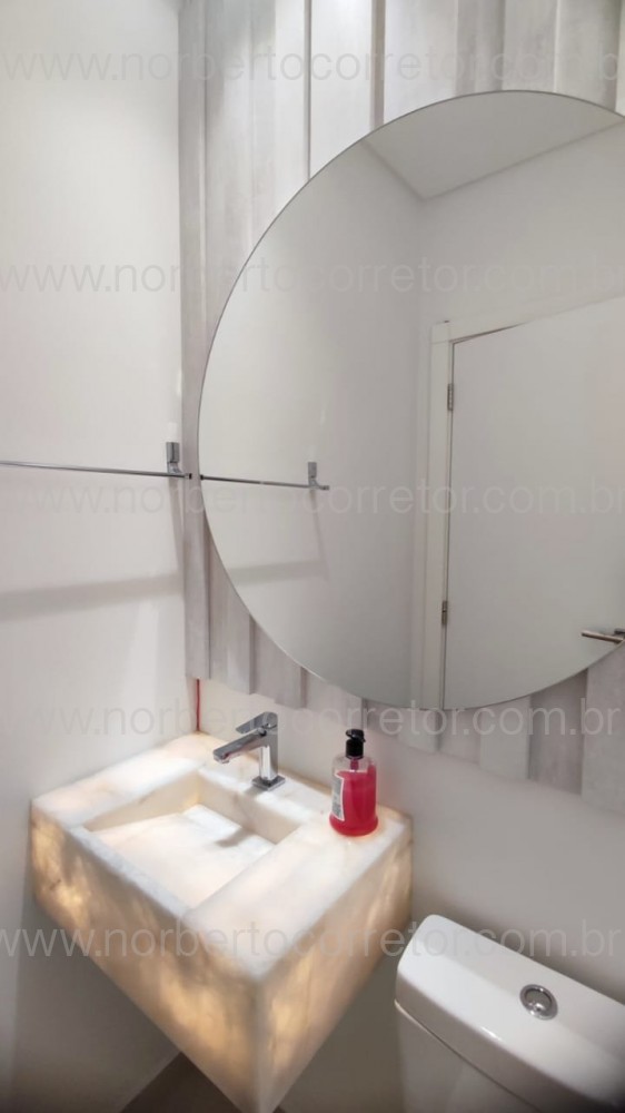 Apartamento,3 sutes, quadra mar Itapema SC 