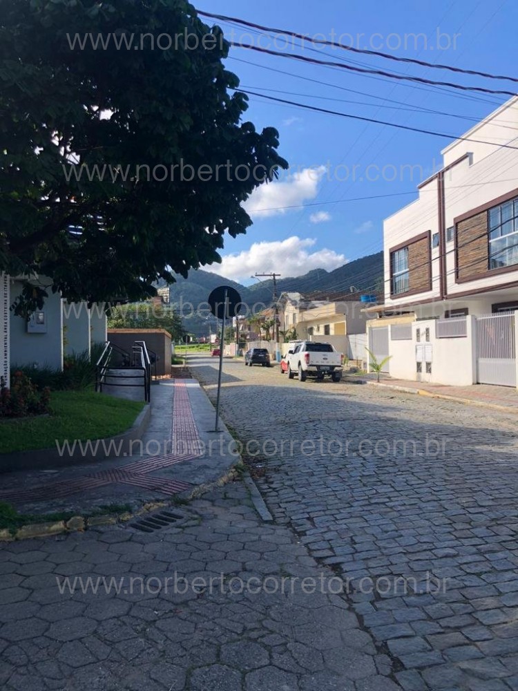 Apartamento 3 sutes, centro de Itapema.