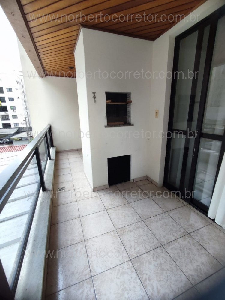 Apartamento 2 dormitrios , Meia Praia, Itapema SC