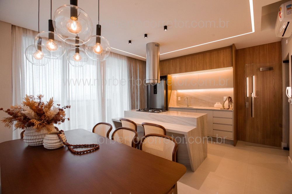 APARTAMENTO FRENTE A VENDA EM BALNEARIO PEREQUE