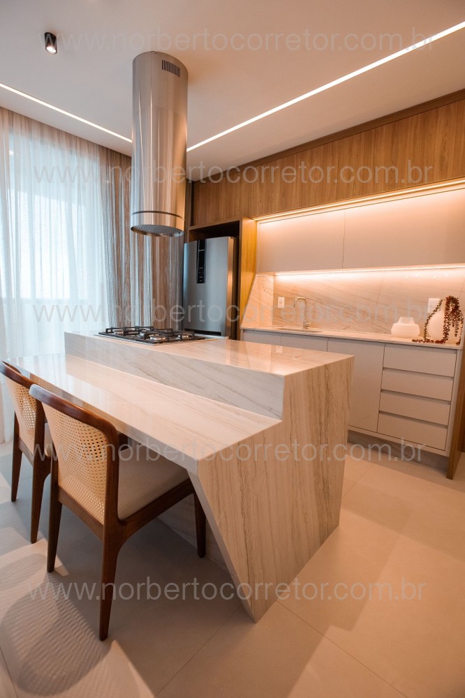 APARTAMENTO FRENTE A VENDA EM BALNEARIO PEREQUE