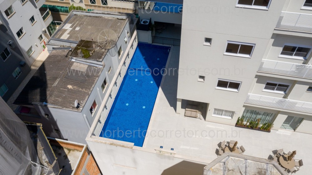 APARTAMENTO A VENDA EM MEIA PRAIA | 4 SUTES 