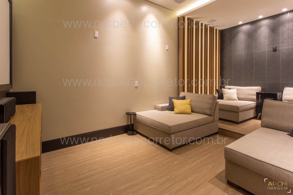 APARTAMENTO A VENDA NA QUADRA MAR DE MEIA PRAIA