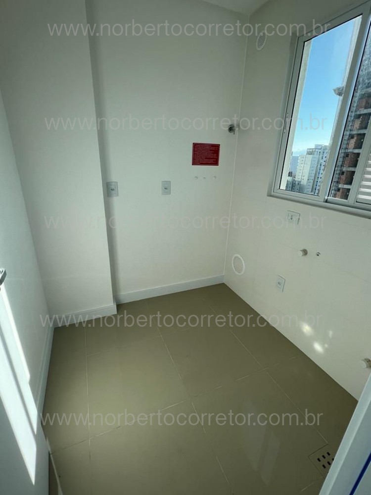 APARTAMENTO A VENDA EM MEIA PRAIA | 4 SUTES 