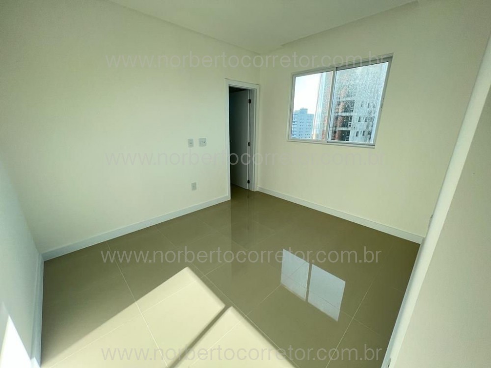 APARTAMENTO A VENDA EM MEIA PRAIA | 4 SUTES 