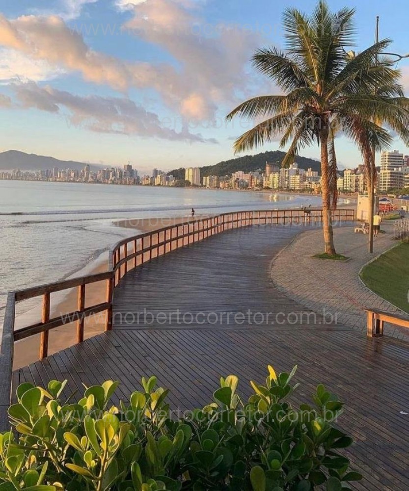 Apartamento 3 sutes, Meia Praia, Itapema SC