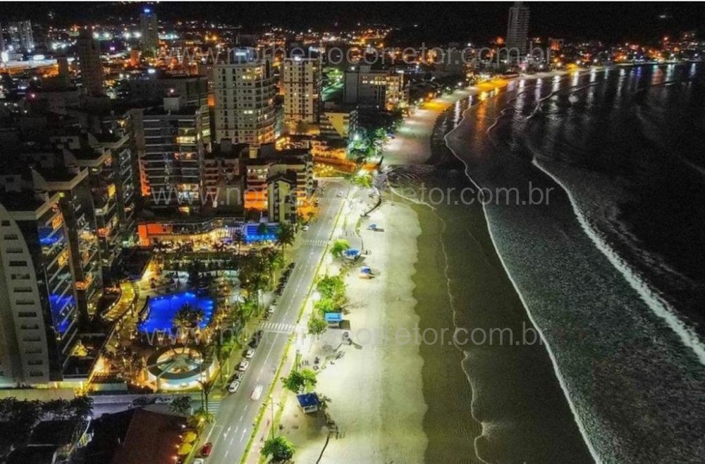 Apartamento 3 sutes, Meia Praia, Itapema SC