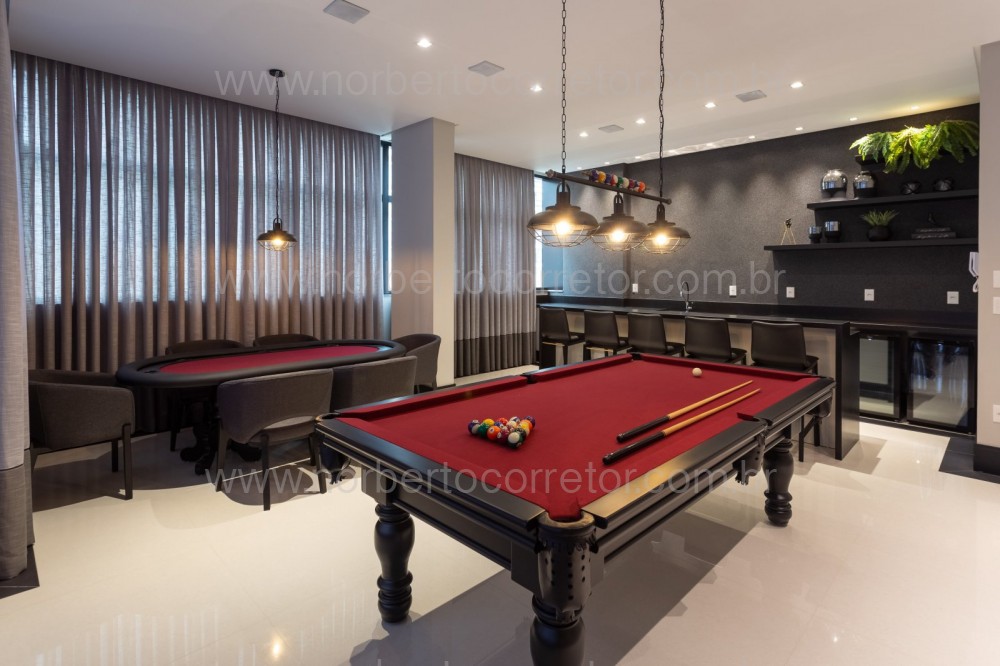 APARTAMENTO FRENTE AVENIDA - 04 SUITES