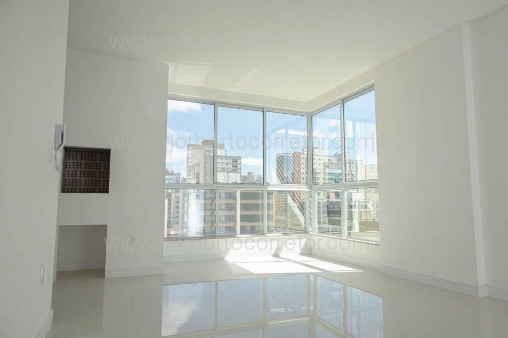 APARTAMENTO A VENDA EM MEIA PRAIA ITAPEMA 