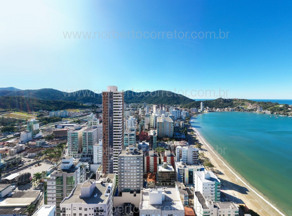 APARTAMENTO A VENDA NO CENTRO DE ITAPEMA 