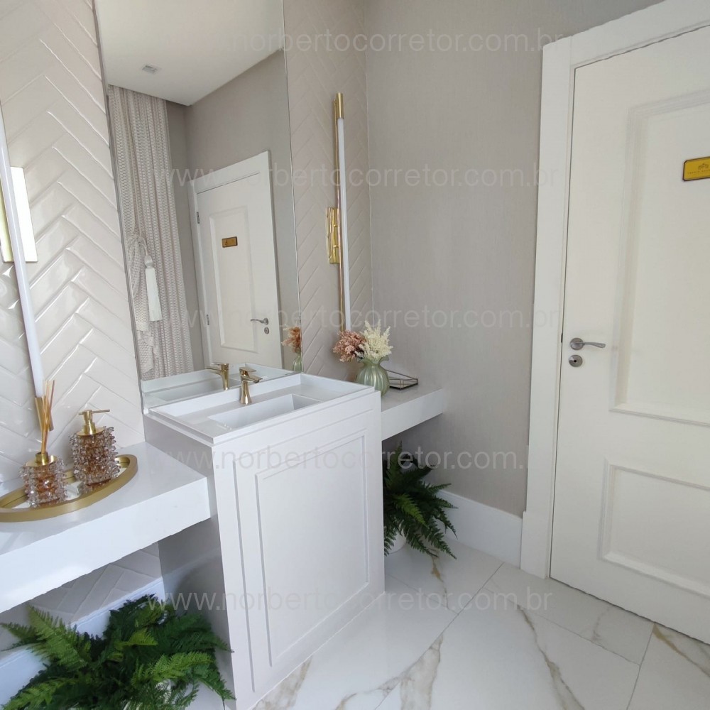 Apartamento novo 3 sutes, Meia Praia, Itapema SC 