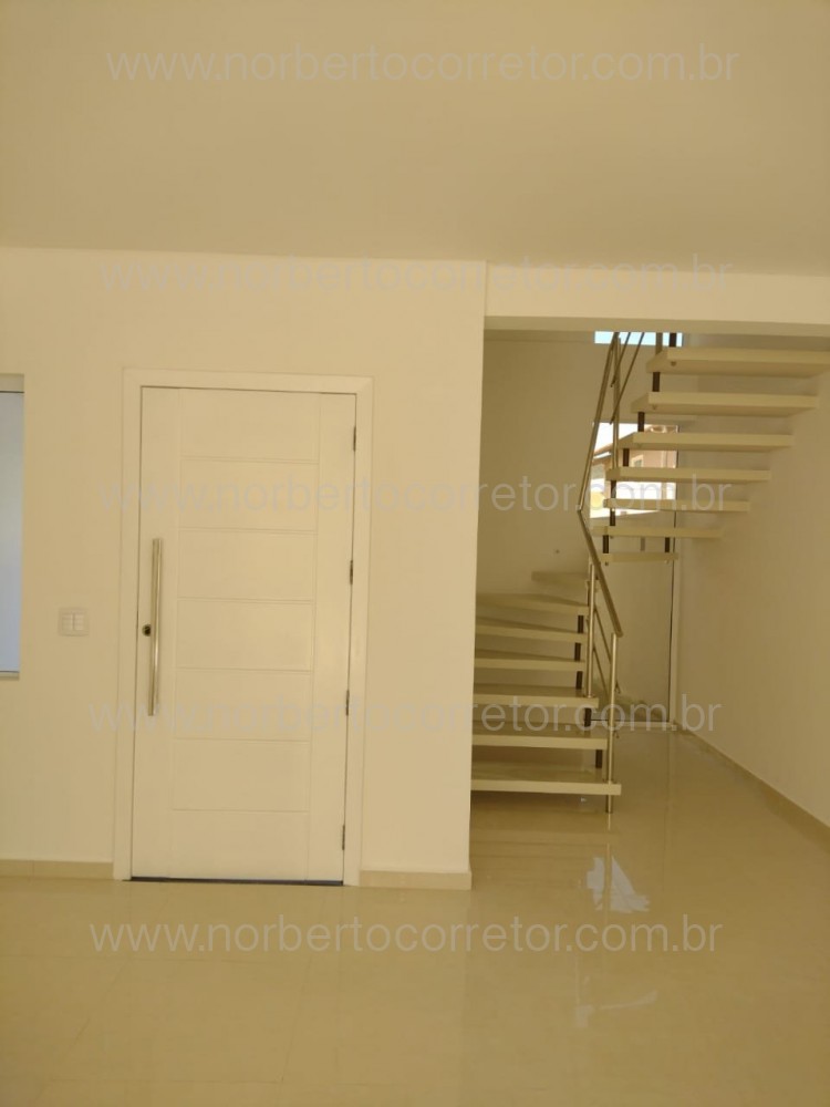 Triplex , 03 dorm em Pereque, Porto Belo SC 