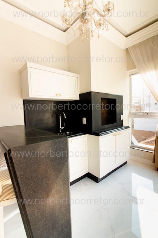 APARTAMENTO MOBILIADO A VENDA EM MEIA PRAIA 